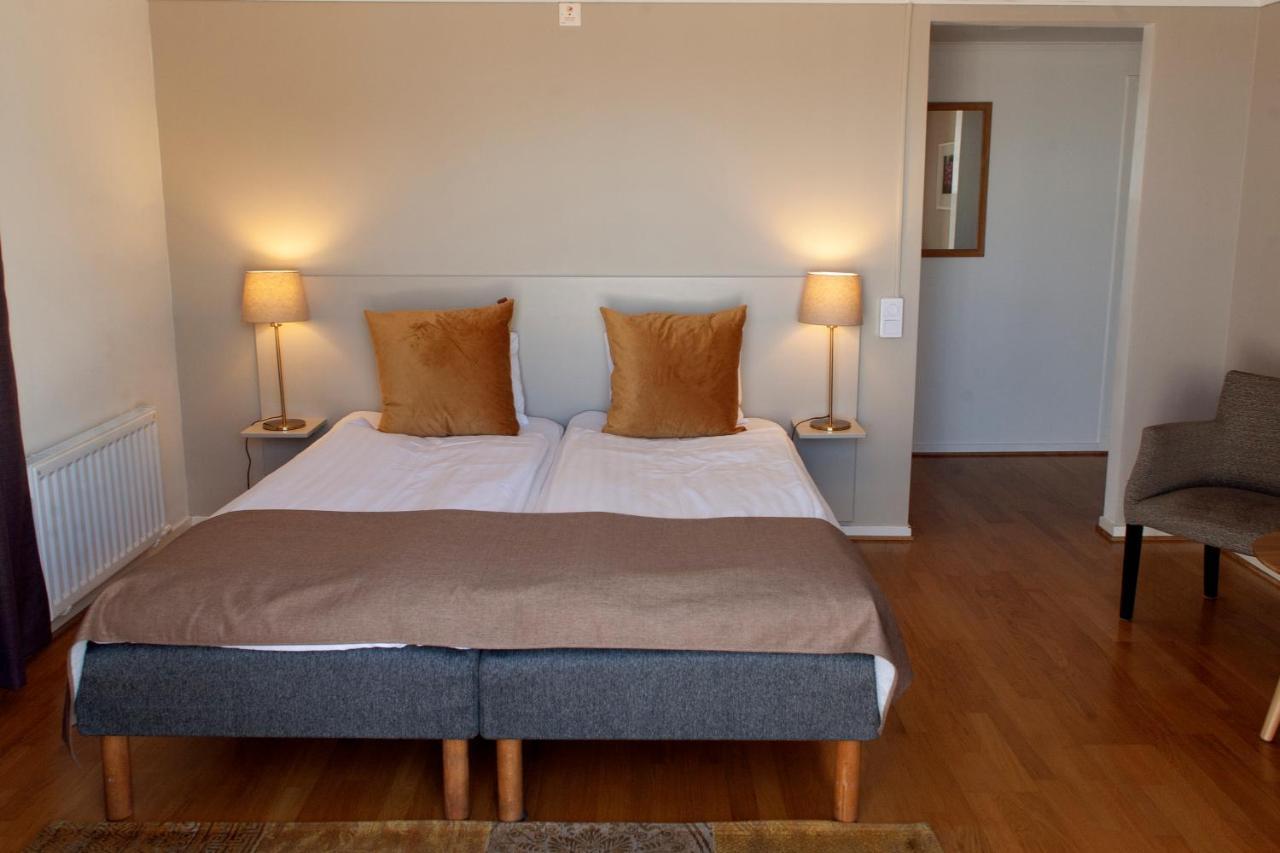 Hotell Magasin 1 Morbylanga ภายนอก รูปภาพ