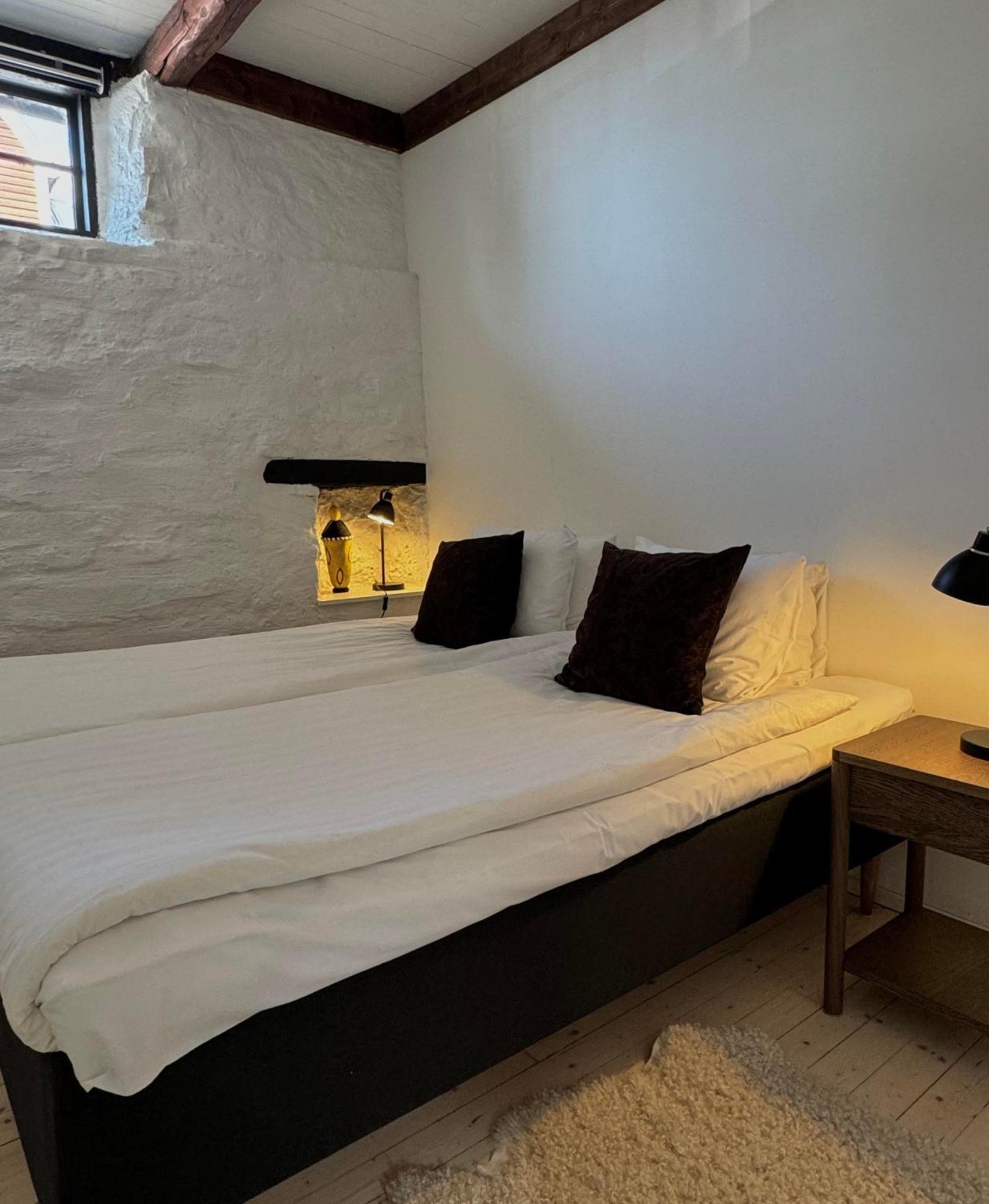 Hotell Magasin 1 Morbylanga ภายนอก รูปภาพ